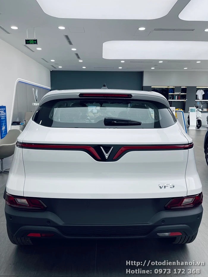 Đuôi xe Vinfast VF5