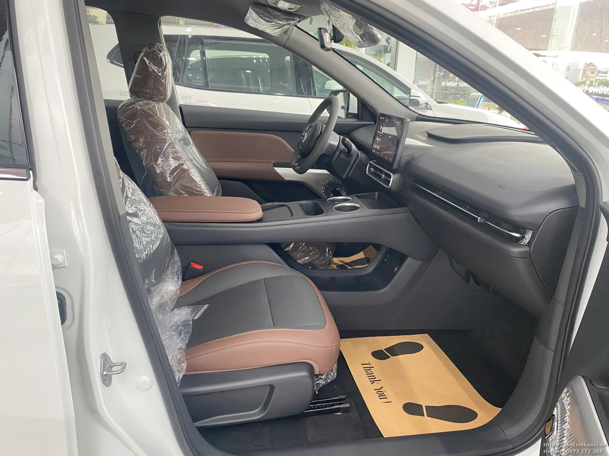 Hàng ghế thứ nhất Vinfast MPV 7