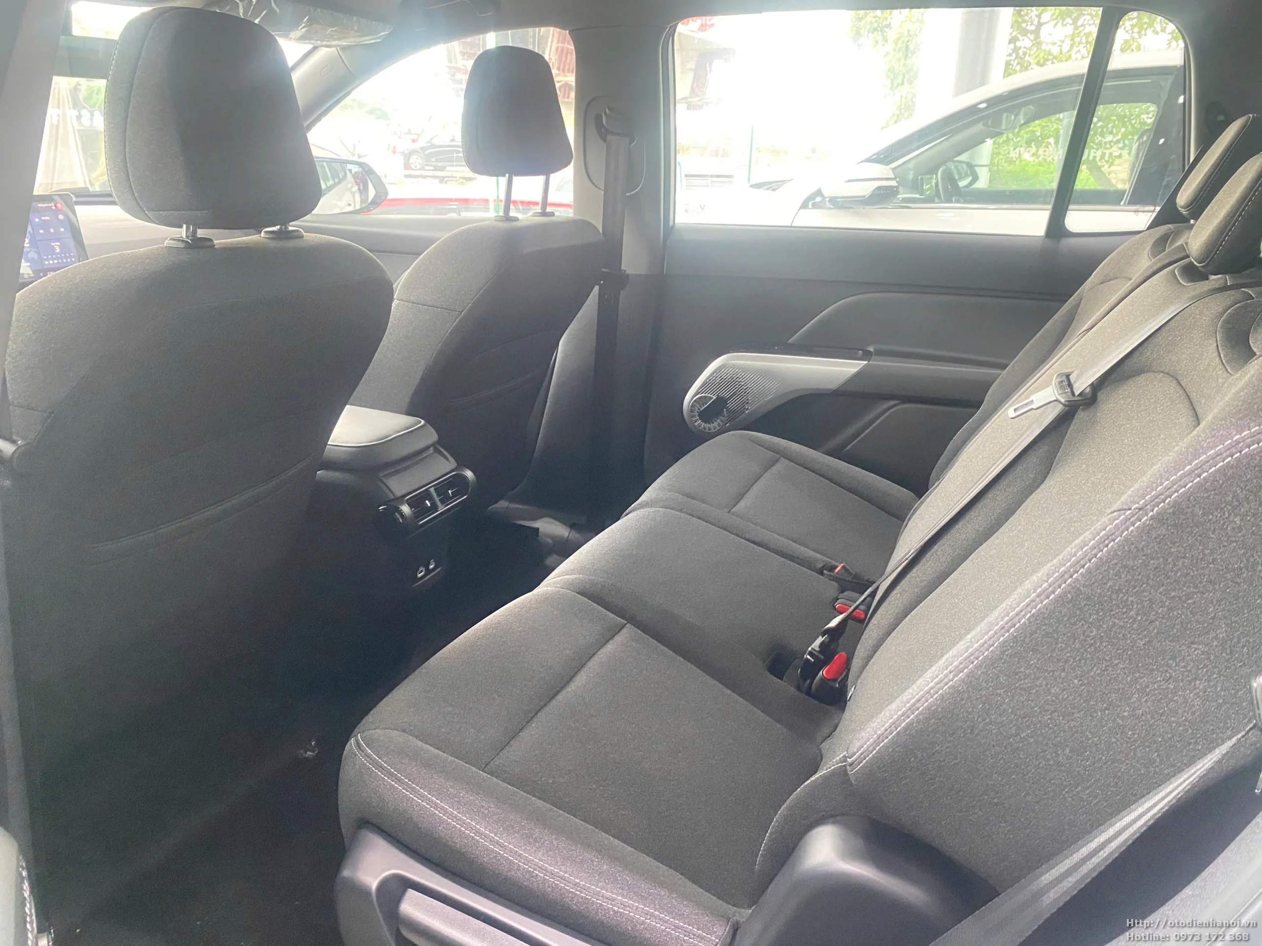Hàng ghế thứ 2 Limo Green